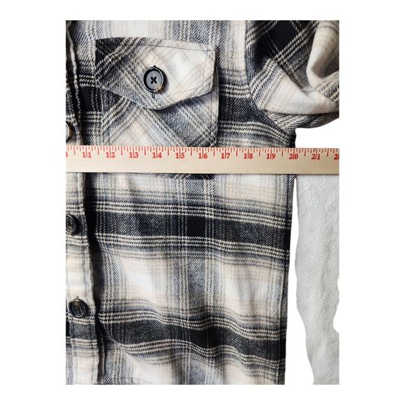 BB Dakota Steve Madden Women’s S Plaid Beige Black Shacket Flannel Button Down - Picture 6 of 9